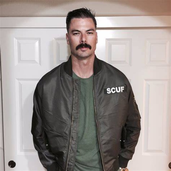 Dr DisRespect banido para sempre da Twitch entenda puni&ccedil;&atilde;o misteriosa