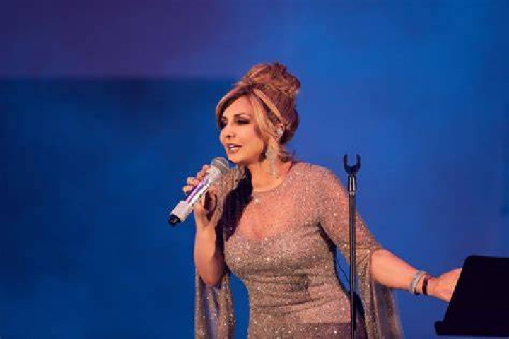 Iranian singer Googoosh performs a rare show for her devoted fans