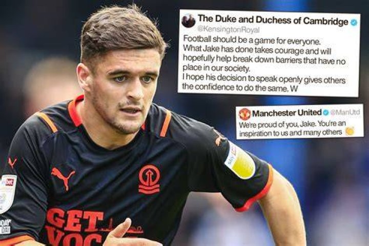 Jake Daniels receives incredible show of support from football world