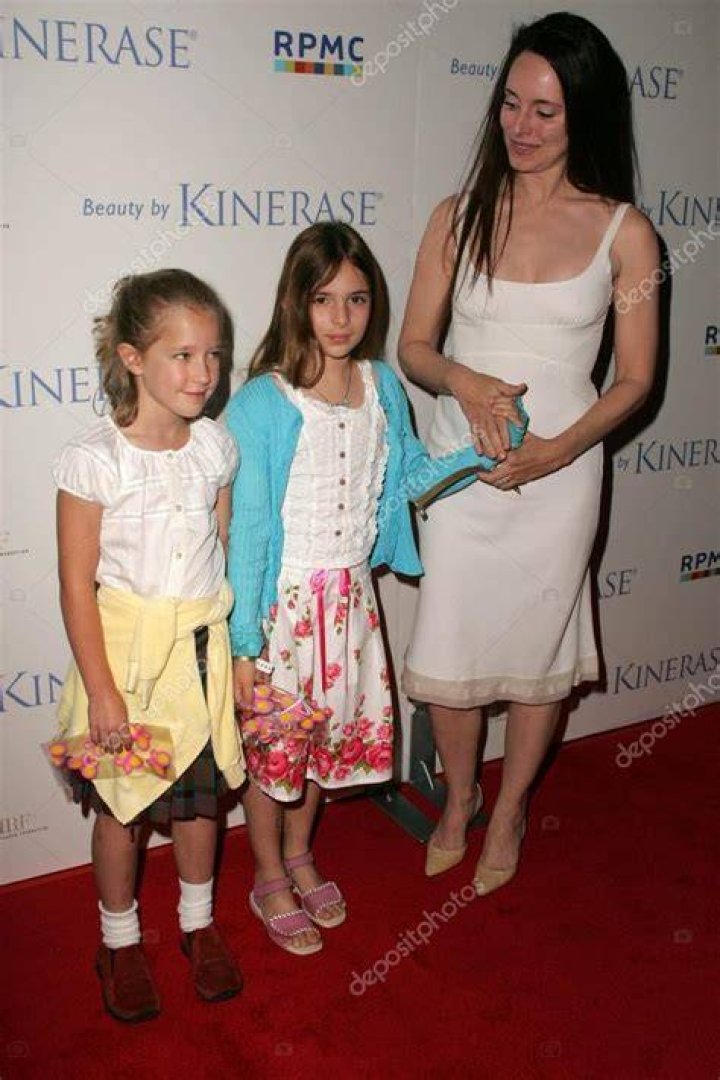 Madeleine Stowe Children