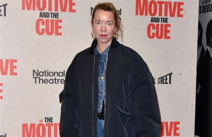 Motherland star Anna Maxwell Martin reveals split from her theatre