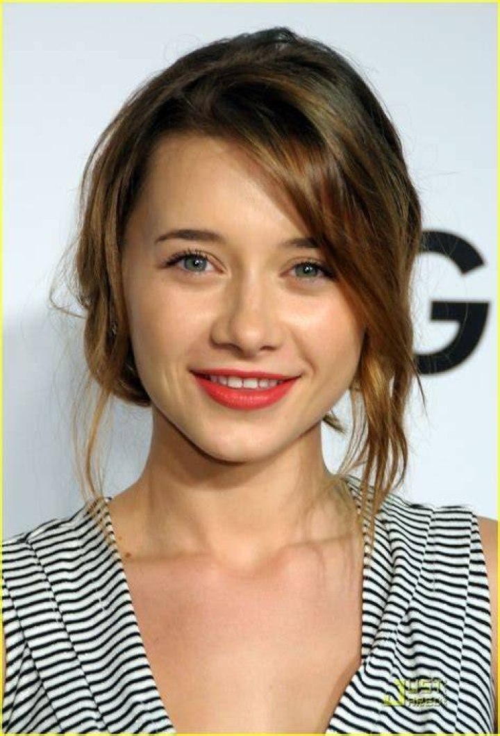 Olesya Rulin Net Worth, Bio, Height, Family, Age, Weight, Wiki 2023