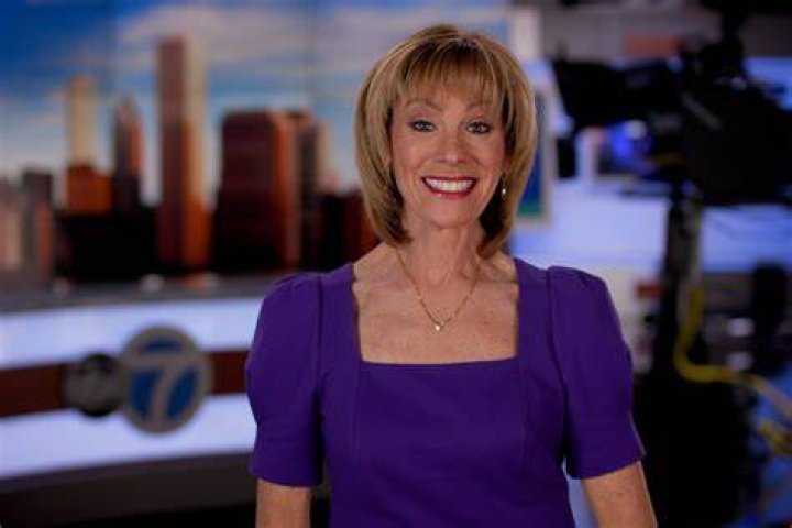 ROZ VARON, ABC7/CHICAGO&rsquo;S AWARDWINNING TRAFFIC REPORTER TO DISCUSS HER