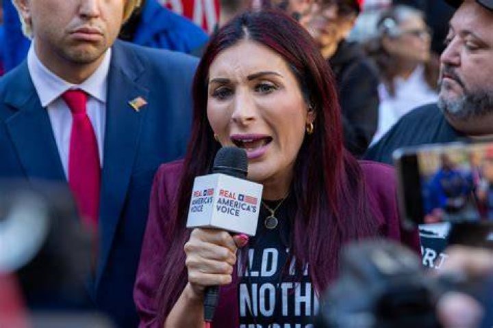 Unraveling The Dynamics Of "Laura Loomer Husband"